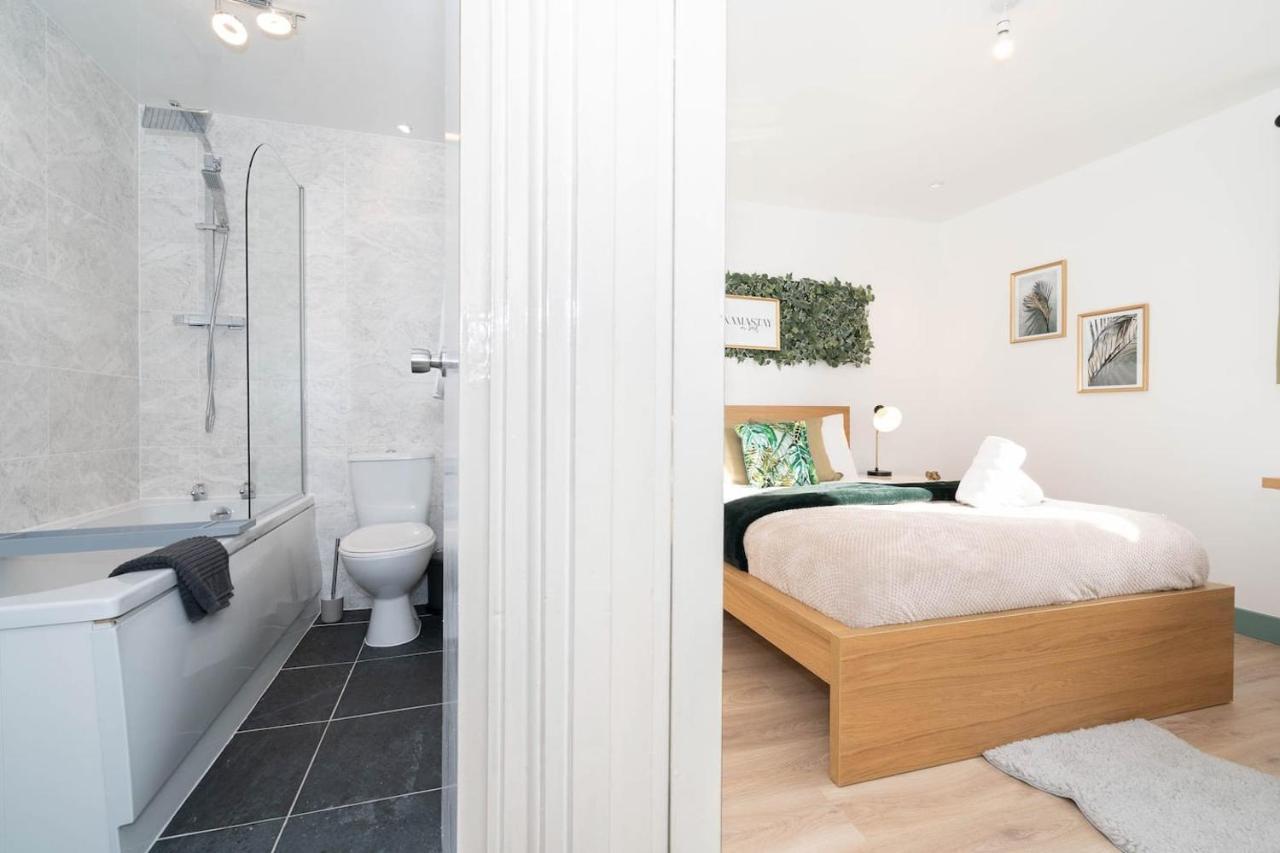 Luxury Urban Oasis In West Midlands Birmingham Exterior foto